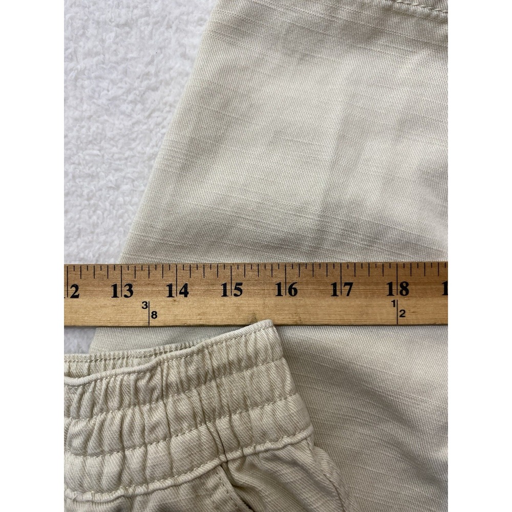 Wonderly Women's Petite Large Beige High Rise Cargo Pants Tapered Leg - Picture 9 of 11